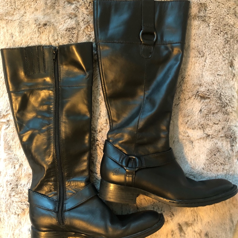 Born zip up boots